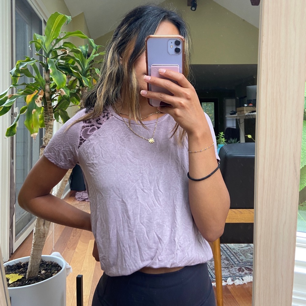 American Eagle Soft and Sexy Lavender Lace Shirt XS